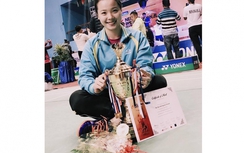 Cầu lông Việt Nam trình làng hoa khôi mới